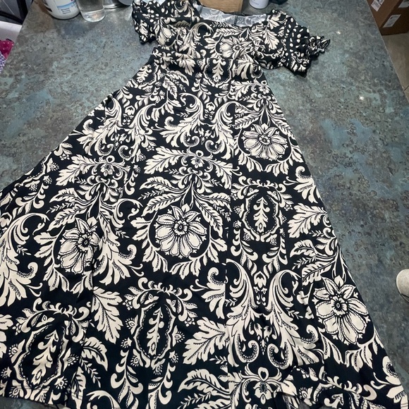 Perceptions New York dress - Picture 5 of 5